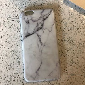 Marble pattern iPhone 6s case